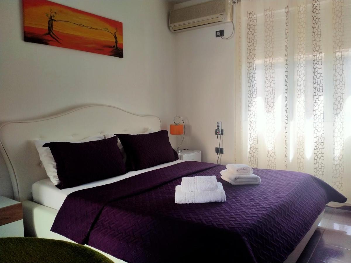 Orange Villa Hotel Tiranë Luaran gambar