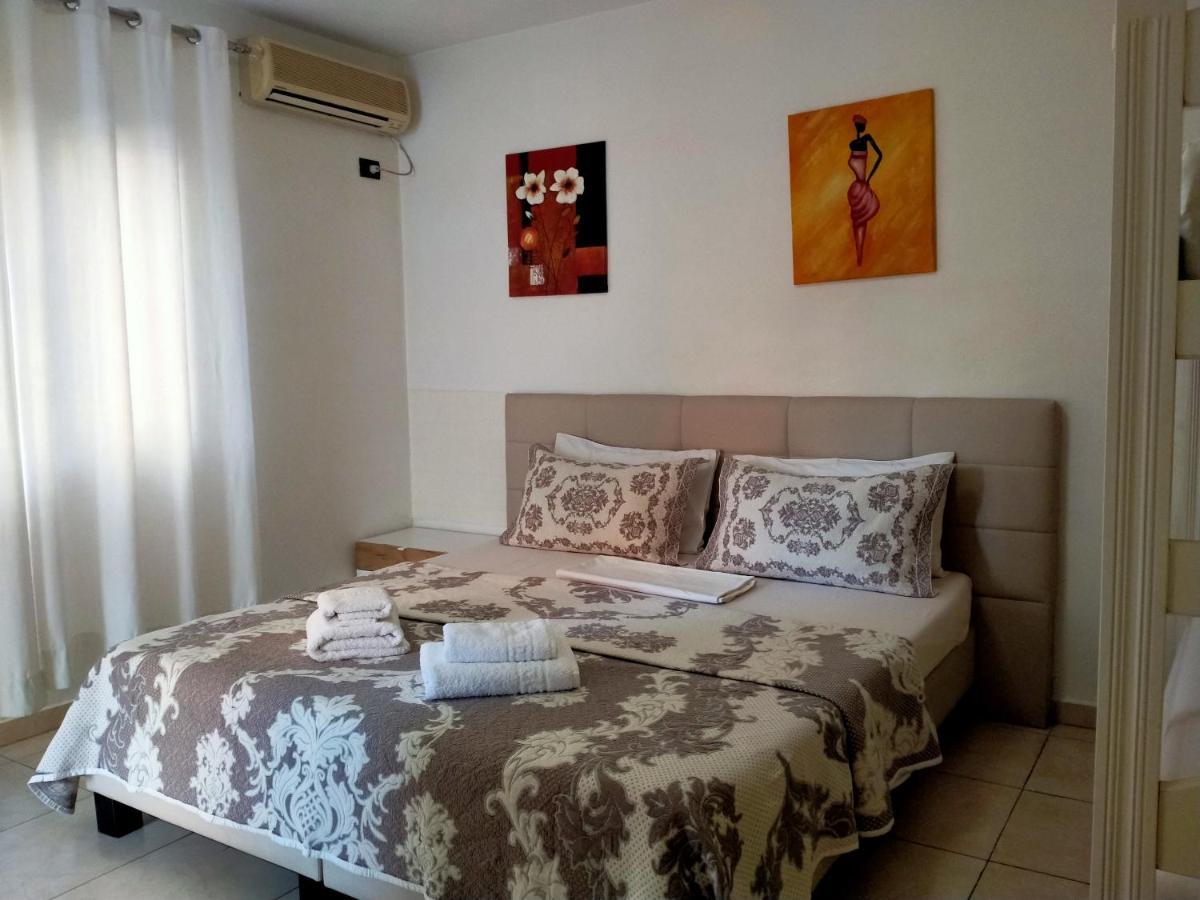 Orange Villa Hotel Tiranë Luaran gambar